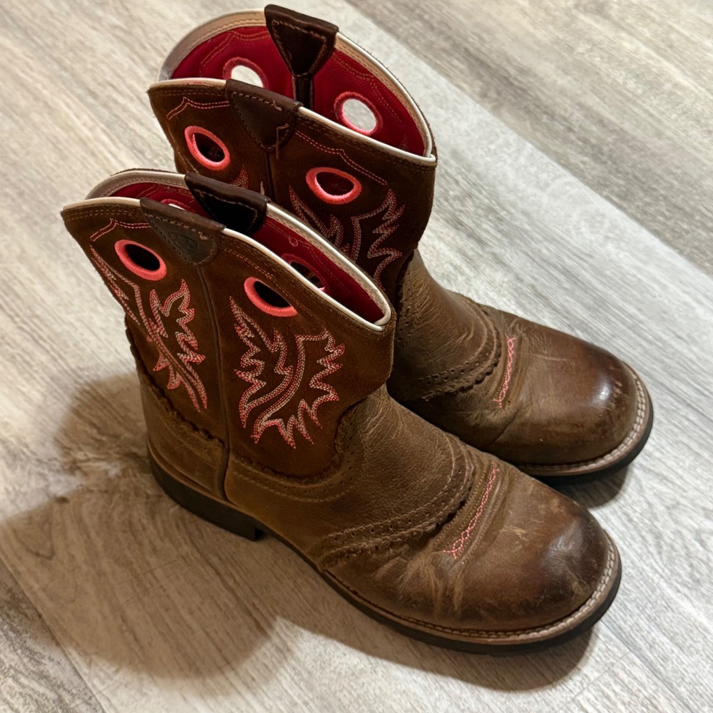 Ariat Fatbaby Girls Brown Leather‎ Pink Stitch Western Cowboy Boots Size 5.5
